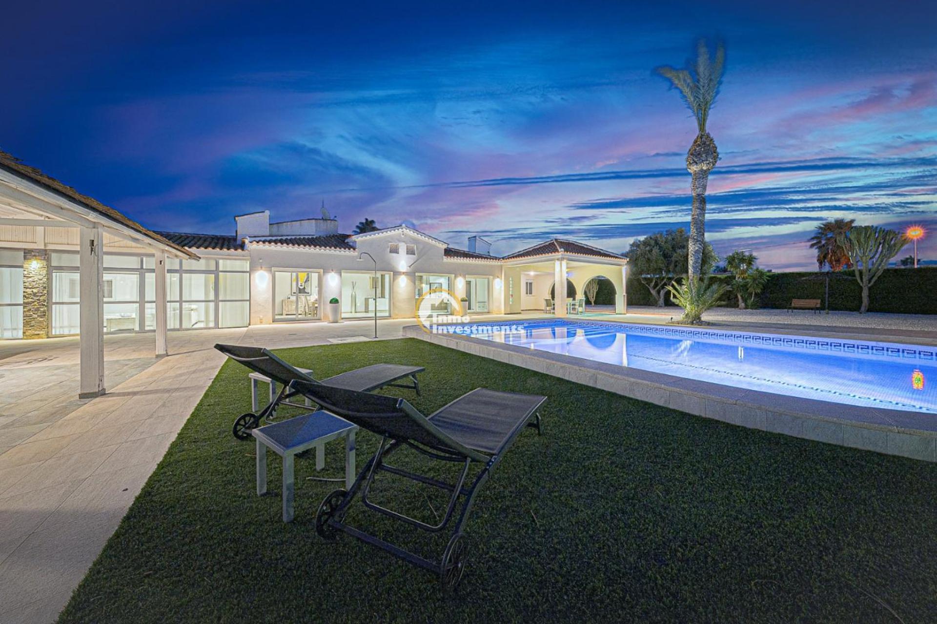 Villa Pyeranch Торевьиа Экстерьер фото